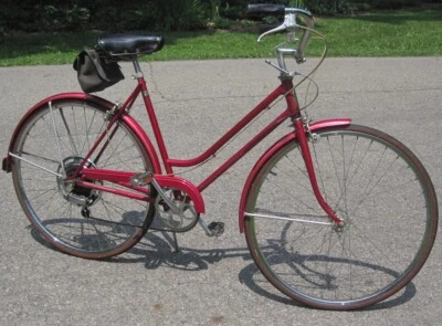 EE. UU. Schwinn Suburban Granate Rojo 53 cm 20 pulgadas Damas Suave opción de reconstrucción Foto 1 de 4