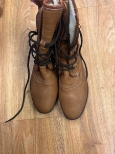 Russell and Bromley tan lace up lined boots size 40 [AC]VC2488 - Picture 1 of 11