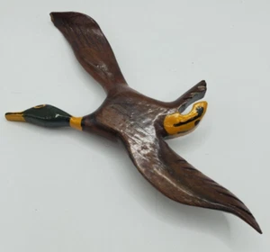 Vintage Mallard Duck Carved Wood Brooch Pin - Picture 1 of 6