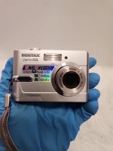 Pentax Optio 50L 5MP Digital Camera, Silver - Tested - Picture 1 of 12