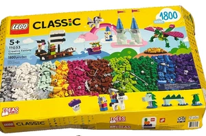LEGO Classic 11033 Creative Fantasy Universe set 1800 pezzi nuovo scatola aperta - Foto 1 di 2