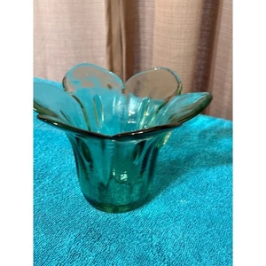 Tulip pedal votive - Picture 1 of 5