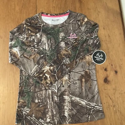 RealTree Xtra Camouflage Medium Short Sleeve Ladies Shirt 100% Polyester - Image 1 of 4