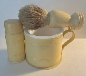 Vintage Zelluloid Rasierpinsel Set - Tasse - Seifenhalter und Pinsel - Bild 1 von 5