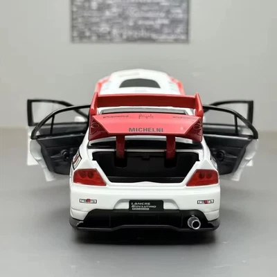 Nuevo 1:32 Mitsubishi Lancer Evolution EVO versión petróleo aleación fundición a presión Reino Unido Foto 1 de 4