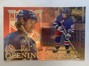 WAYNE GRETZKY 1997-98 Donruss Priority OPENING DAY ISSUE oversize Post Card #10 - Bild 1 von 2