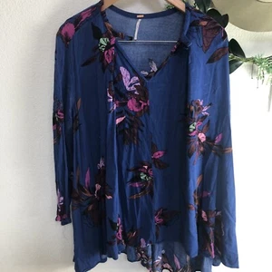 Free People Bluse Langarm blau Blumen Schlüsselloch XS - Bild 1 von 15