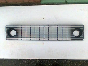 GRILLE - AMC HORNET 1972 , plastic - Picture 1 of 4