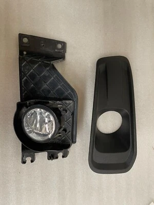 2023-25 OEM Ford F250 F350 F450 F550 Super Duty luces antiniebla halógenas con biseles Foto 1 de 4