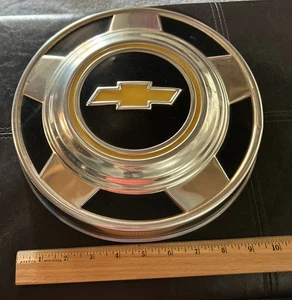 73-87 Chevy Truck 101/2 " Dog Dish Hubcap Wheel Cover For 1/2 Ton - Picture 1 of 6