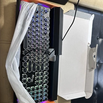 RK ROYAL KLUDGE S108 Typewriter Style Retro Mechanical Gaming Keyboard Wired - Image 1 of 4