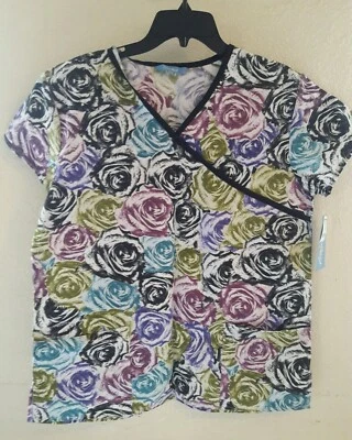Women's work uniform top Scrubs Roses pockets nurse caregiver NWT Sz Medium M - Image 1 of 4