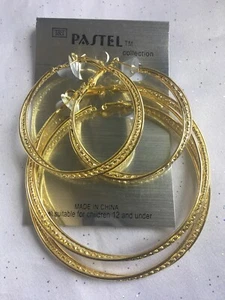 GOLDTONE BEADED DESIGN HOOP EARRINGS SET  2 PAIRS- NEW - Picture 1 of 4