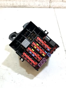 Ford Fiesta 2017 MK7 1.25 gasolina caja de fusibles placa de relé G1BT-14A005-BGA/2008-17 - Imagen 1 de 6