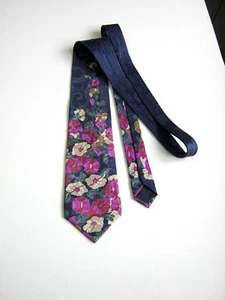 UGO CORSINI New Vintage 80 Silk 100% Silk . Made IN Italy - Picture 1 of 3