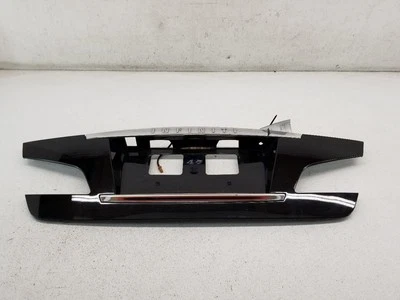 08-10 INFINITI M35/M45 Panel de acabado de tapa trasera negro/KH3 OEM 848101NP1E Foto 1 de 4