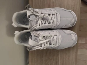 Size 9.5 - Jordan MA2 White Sesame 2021 - Picture 1 of 5
