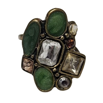 Anillo llamativo vintage piedras transparentes verdes acabado latón antiguo para mujer talla 7,5 Foto 1 de 4