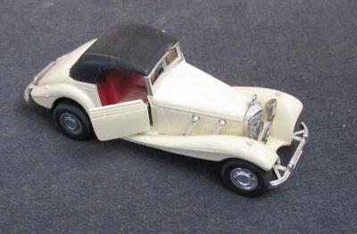 Yatming No. 8502 Mercedes 540K Cabriolet with pull-back 1:43 Diecast  - Image 1 of 4