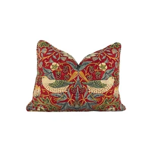 William Morris - Ladrón de fresas - Carmesí / Pizarra - Funda de cojín - Imagen 1 de 2