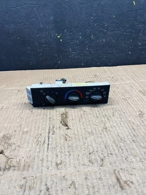 GMC Chevrolet Express 1500 2001-2007 control de clima aire acondicionado p3551 DG Foto 1 de 4