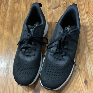 Athletic Works Men's Black Knit Upper Lace Up Low-Top Sneakers: 11W - Picture 1 of 6