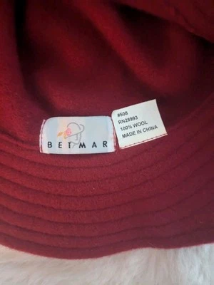 Sombrero cubo vintage Betmar!00 % lana rojo OSFM Foto 1 de 4