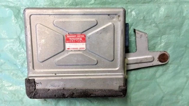 Ordenador suspensión 89243-14020 1986-1988 Toyota Supra Foto 1 de 1