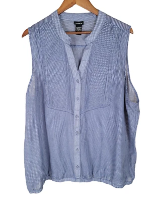 Blusa Torrid Talla Grande 3 Azul Blanco Lunares Sin Mangas Cuello en V Botón Foto 1 de 4
