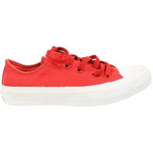 Plimsolls Converse Chuck Taylor II OX de lona roja con cordones para mujer 150151C - Imagen 1 de 5