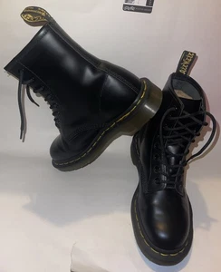 Dr. Martens 10072 stivali neri pelle liscia donna taglia 5 / uomo e ragazzo taglia 4 - Foto 1 di 21