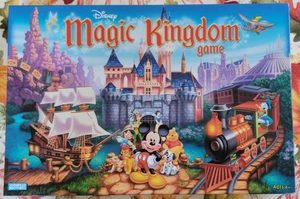 2004 Disney Magic Kingdom Board Game Parker Brothers #41489 - 100% Complete! - Afbeelding 1 van 12