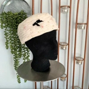 Sombrero pastillero vintage de malla blanco roto perlas florales - Imagen 1 de 7