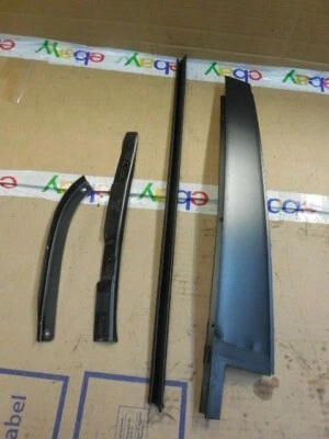 03-07 Juego de 4 molduras de puerta trasera derecha pasajero Saab 9-3 sedán 12789340 Foto 1 de 4