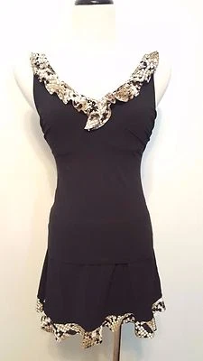 Conjunto de saia Tankini Profile preta 2 peças tamanho 8 32D preta com babados - Imagem 1 de 4