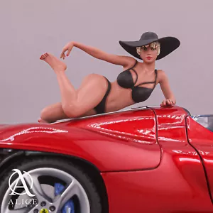 Painted resin figure. Woman girl sexy bikini hat 1/18 1/24 1/32 1/43(no car) - Afbeelding 1 van 9