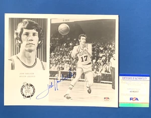 JOHN HAVLICEK B/W SIGNED PHOTO MATTED 8x10 PSA DNA BOSTON CELTICS NBA - Picture 1 of 3