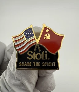 Vintage Stoli Vodka Share the Spirit Crossed Flags US Flag USSR Flag Lapel Pin - Picture 1 of 8