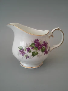 Duchess Violets bone china milk jug - Picture 1 of 5