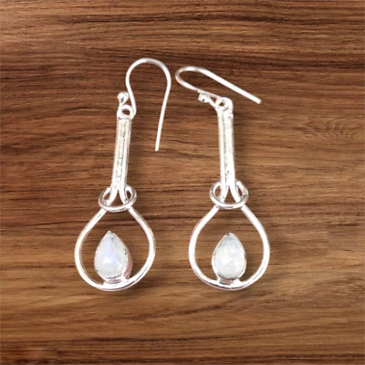 Pendientes de gancho de plata esterlina 925 con cabina de pera hechos a mano piedra lunar azul para mujer Foto 1 de 4