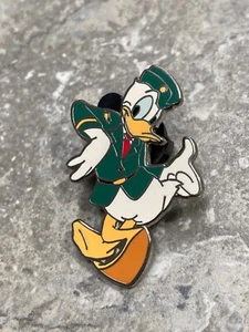 DISNEY DL DONALD DUCK ARMY SOLDIER PIN BADGE MILITARY UNIFORM FLIPPING COIN - Picture 1 of 2