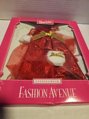 Roupa de noite Barbie Fashion Avenue - Vestido vermelho e dourado MISB 1997 Mattel 18120 - Imagem 1 de 4