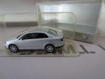 WIKING L.E. Volkswagen Jetta седан в серебро модель пластик - HO или 1:87 масштаб - Изображение 1 из 3
