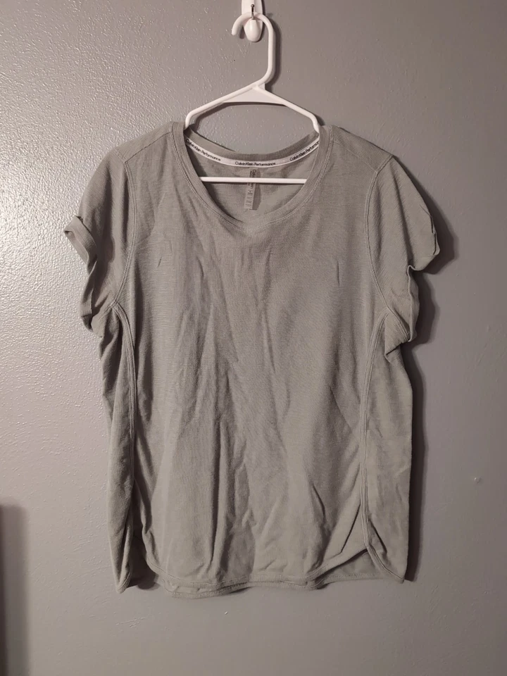 Зеленая тренировочная рубашка для йоги с коротким рукавом Calvin Klein Performance размер XL - Изображение 1 из 4