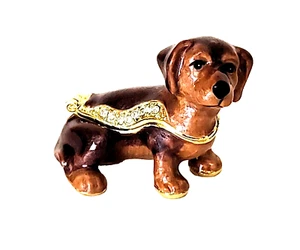 Caja de baratija miniatura con bisagras de peltre marrón Angelic Dachshund Kingspoint - Imagen 1 de 3