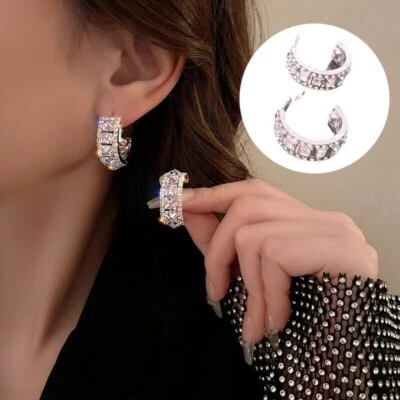 Pendientes de aro enchapados en plata con circonita cúbica de cristal transparente bastante nuevos Foto 1 de 4