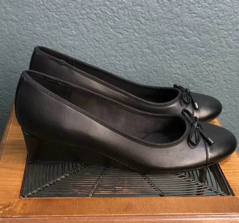 Easy Spirit Women's Leather Espadrille, Black, Size 8.5, NEW - Image 1 of 4