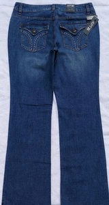 NWT $44 APT.9 Maxwell Fit Blue Bootcut Jeans Medium Wash Stretch Size 8 (31x32) - Picture 1 of 11