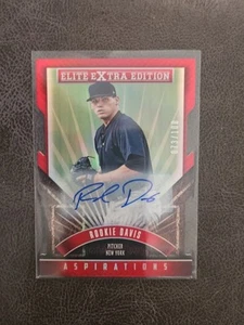 2015 ELITE EXTRA EDITION ASPIRATIONS ROOKIE DAVIS DIE-CUT AUTOGRAPH #/100  - Picture 1 of 2
