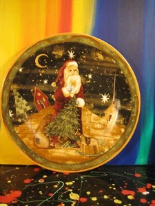 Santa Claus decorative Christmas plate - Today's Living by GB Retailers - Picture 1 of 5